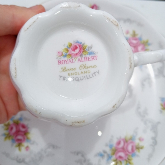 Royal Albert Tranquility snack set - Picture 3 of 3